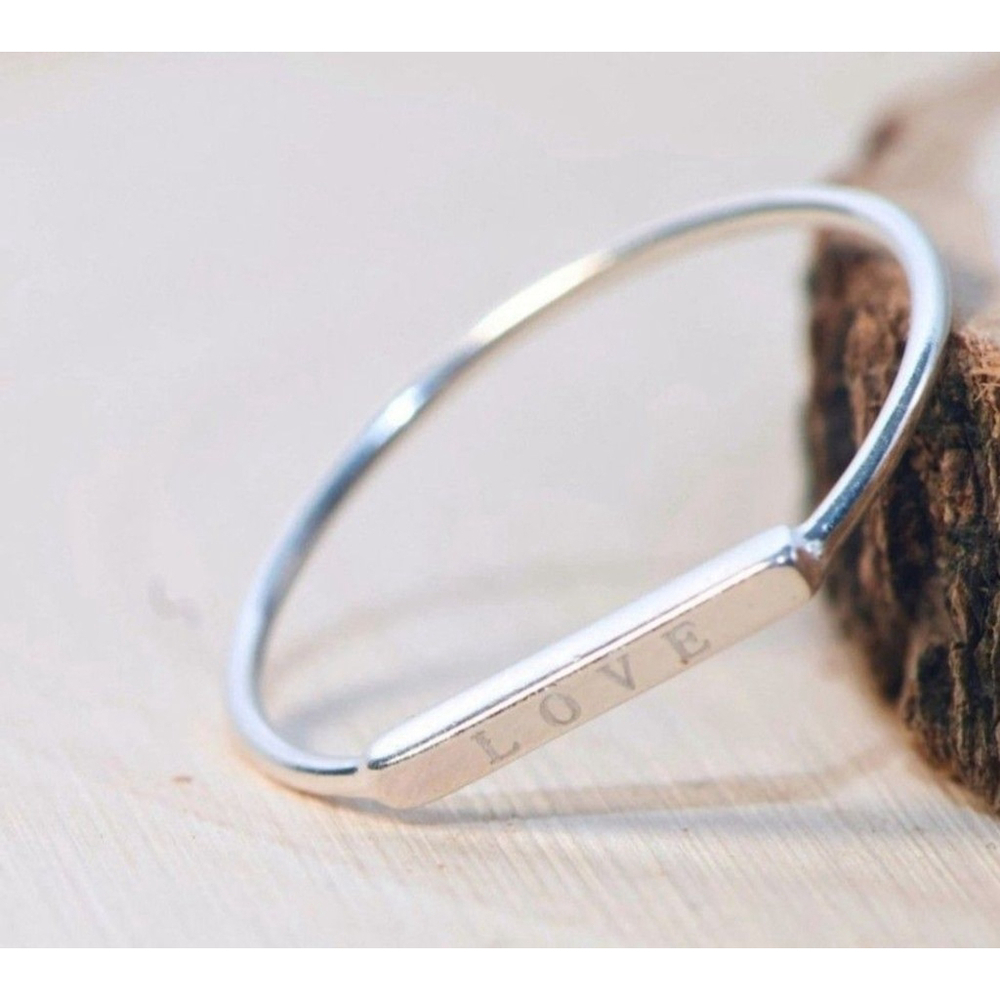 NEW Women's Dainty White Gold-Plated S925 LOVE Bar Ring Size 5